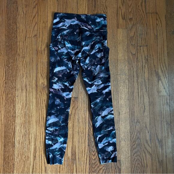 Lululemon Fast and Free Tight Leggings 25" Nulux Glacier Camo Starlight Multi 4 - Picture 2 of 5